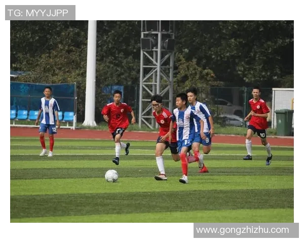 足球服枪版的魅力与潮流探索让你在球场上尽显风采